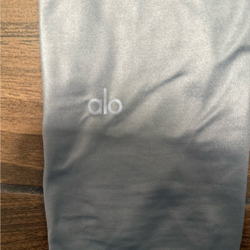 ALO Yoga Charcoal Leggings